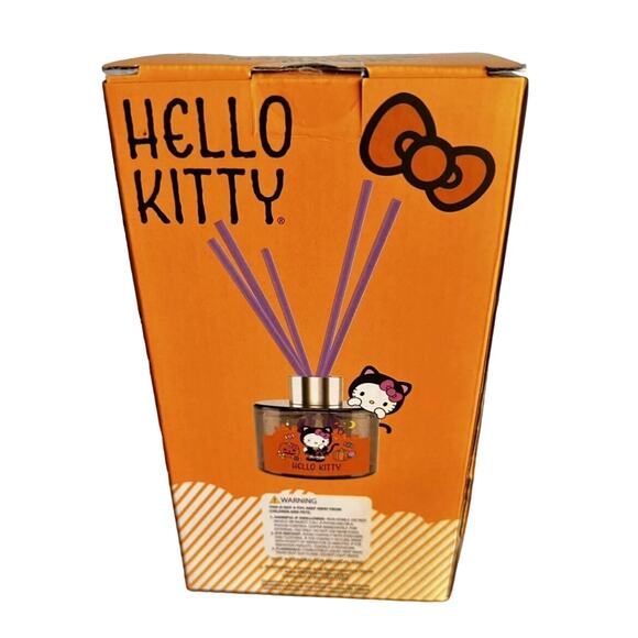 Orange Hello Kitty Halloween Witch on Broom Peppermint Square Reed Diffuser New - Picture 4 of 5